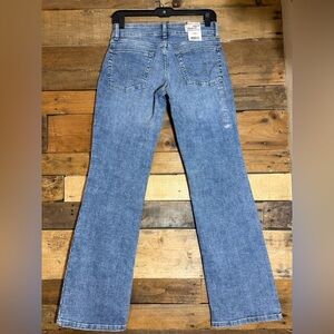 WRANGLER LADIES ESSENTIAL MID-RISE BOOTCUT JEAN size 27/32 112345824
